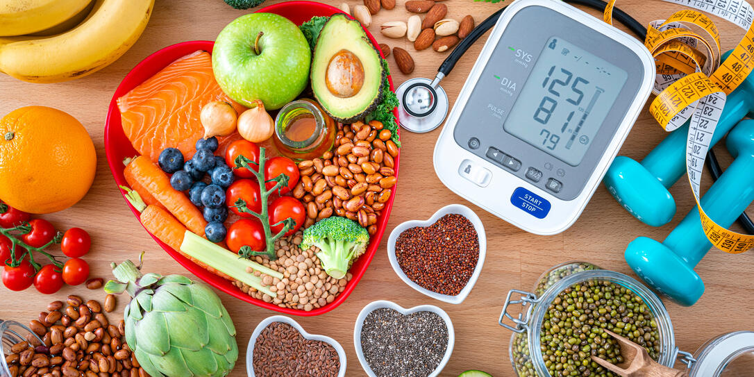 Well balanced diet and blood pressure control for heart care