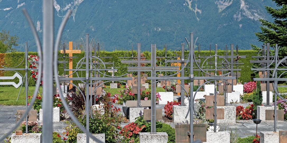 230810 Friedhof Schellenberg