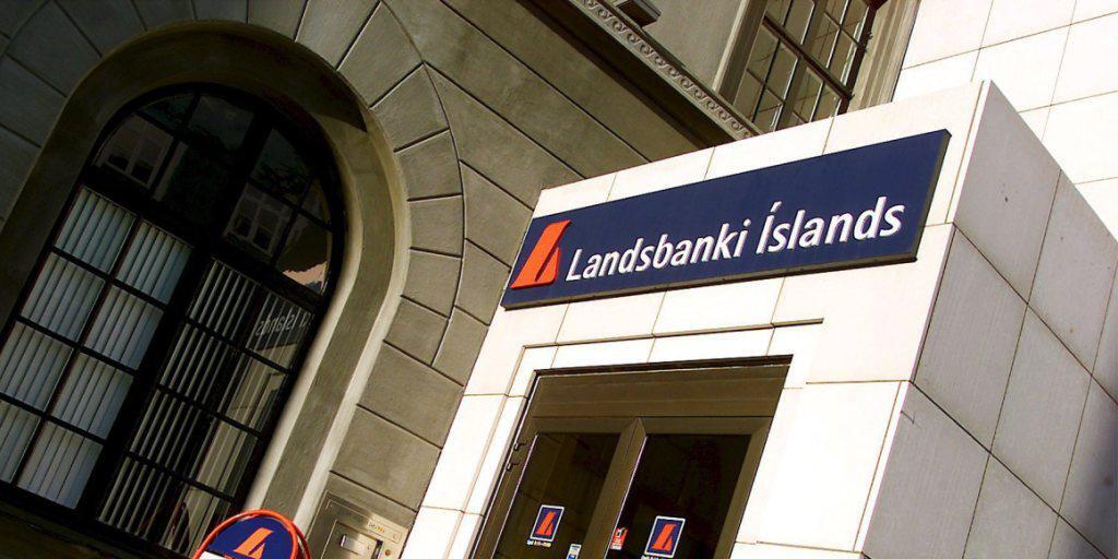 Die isländische Landsbanki war eine der Banken, die durch die Finanzkrise ins Trudeln geriet. Acht Jahre danach geht die Regierung Islands daran, die Kapitalverkehrskontrollen aufzuheben. (Archivbild)