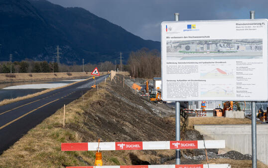 250123 Medienorientierung und Baustellenbesuch: Rheindammsanieru