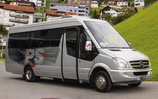 Bus in Triesenberg