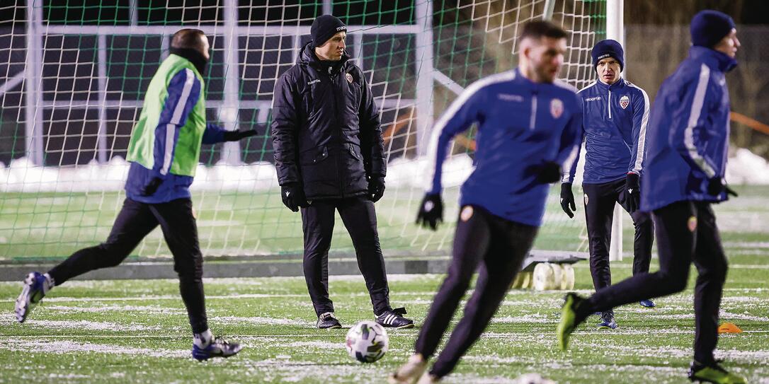 Liechtenstein Ruggell Fussball LFV Nati Training Martin Stocklasa