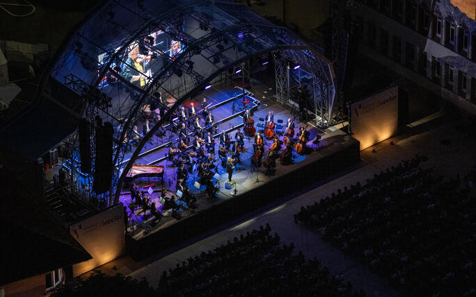 Vaduz Classic mit Nigel Kennedy und Sinfonieorchester Liechtenstein