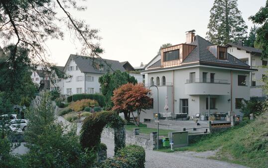 Aus charmant wird modern