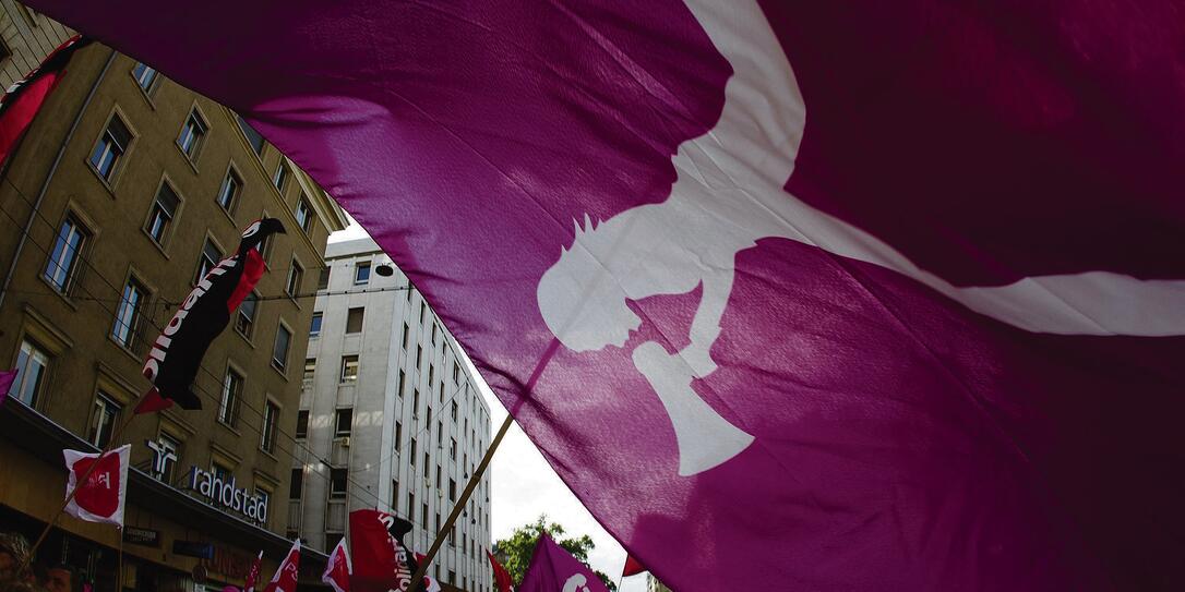 FRAUENDEMONSTRATION, FRAUENBEWEGUNG, FRAUENSTREIKTAG,