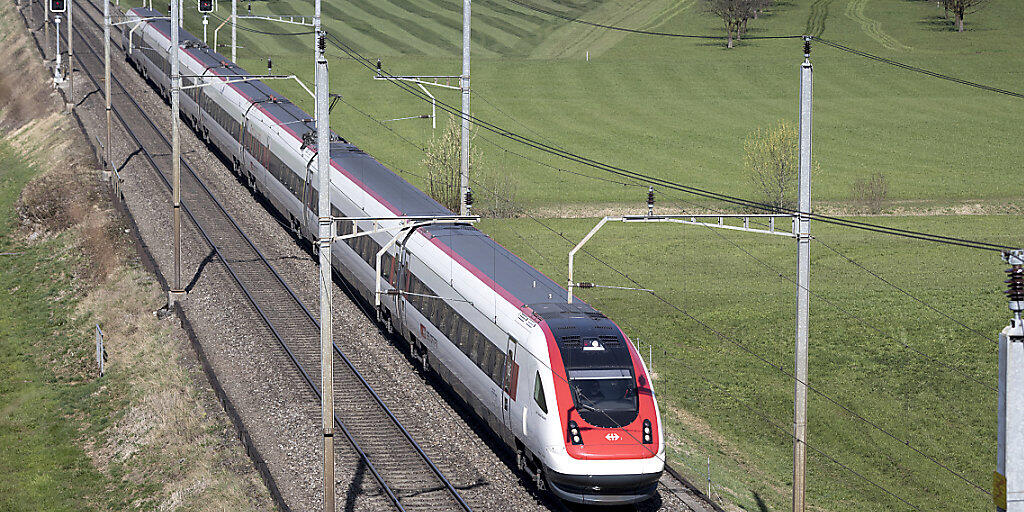 Bund Vertagt Entscheid Im Sbb Bls Streit Vaterland Online