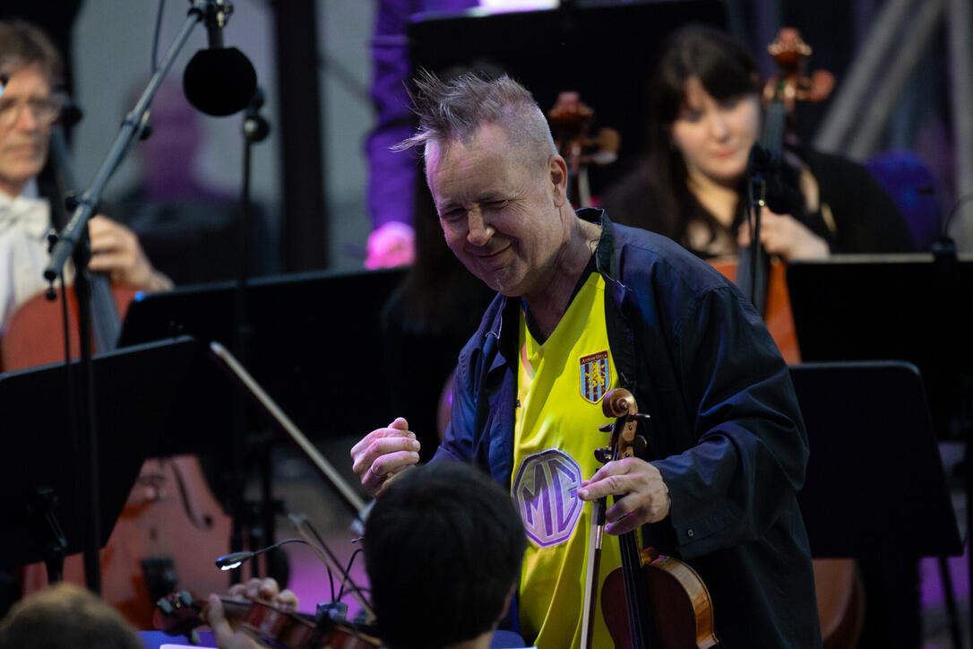 Vaduz Classic mit Nigel Kennedy und Sinfonieorchester Liechtenstein