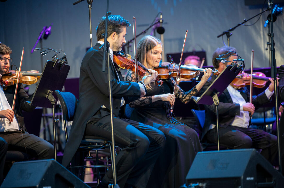 Abschlusskonzert Kevin Griffiths und das Sinfonieorchester Liech