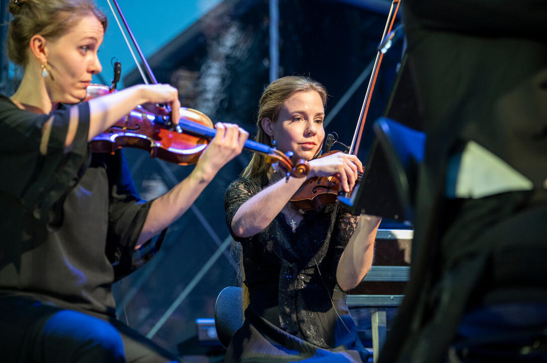 Abschlusskonzert Kevin Griffiths und das Sinfonieorchester Liech