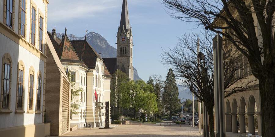 Vaduz Peter-Kaiser-Platz 150415Regierung