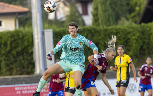 FUSSBALL, FRAUEN, MEISTERSCHAFT, SAISON 2024/25, SERVETTE FC CHENOIS FEMININ, BSC YOUNG BOYS FRAUEN, YB,