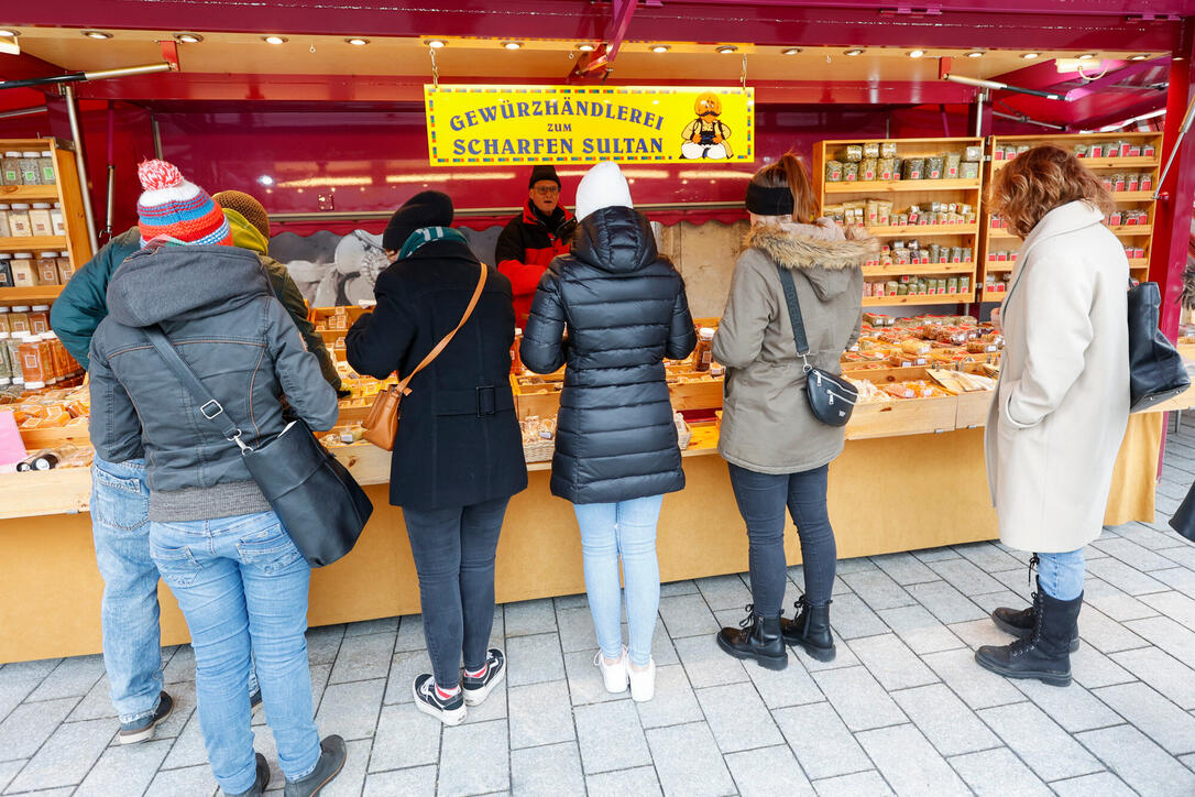 Weihnachtsmarkt, Vaduz, Liechtenstein.