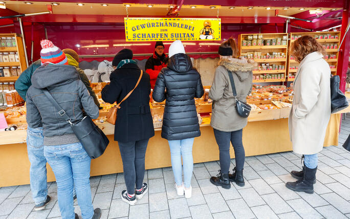 Weihnachtsmarkt, Vaduz, Liechtenstein.