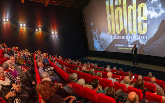 241126 Premiere «Hölde - die stillen Helden vom Säntis»