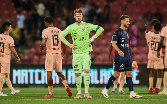 Goalie Benjamin Büchel hexte ein paar Mal, konnte mit seinen Vorderleuten gestern aber wirklich nicht zufrieden sein.