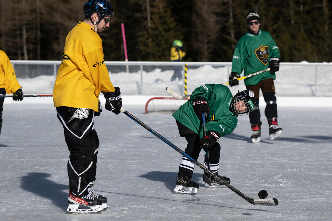 Pond Hockey Turnier in Malbun