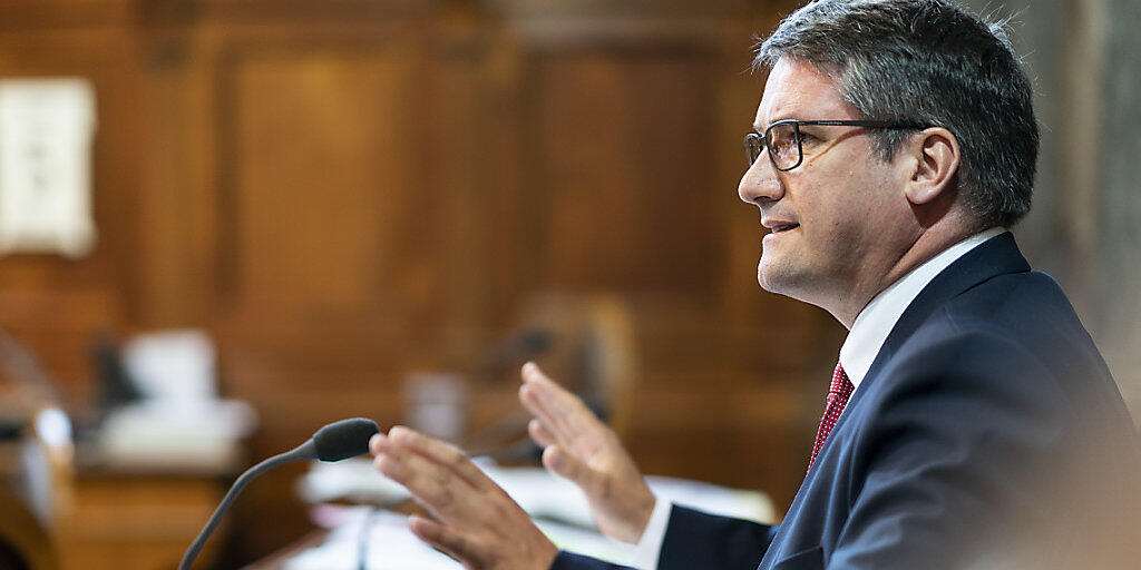 "Wir müssen alles tun, um uns vom Öl zu befreien": SP-Parteipräsident und Freibruger Ständerat Christian Levrat. (Archivbild)