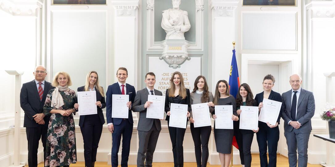 Übergabe Diplome Rechtsanwaltsprüfung, Vaduz