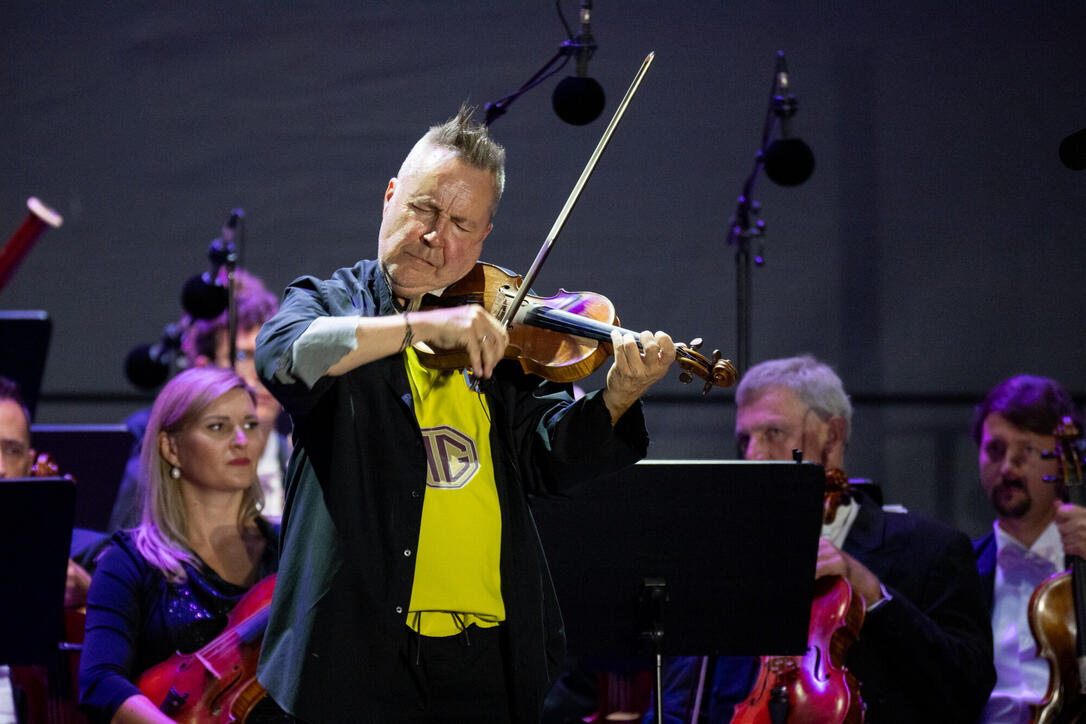 Vaduz Classic mit Nigel Kennedy und Sinfonieorchester Liechtenstein