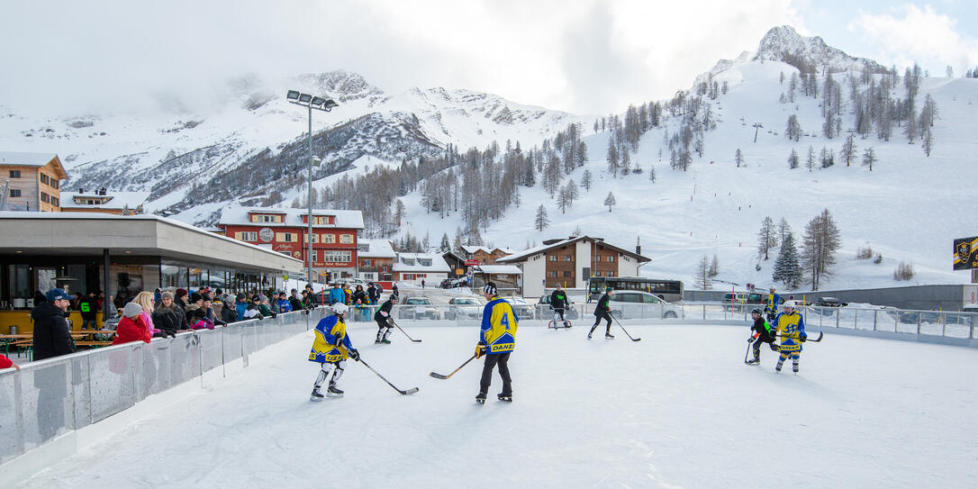 Pond-Hockey-Turnier