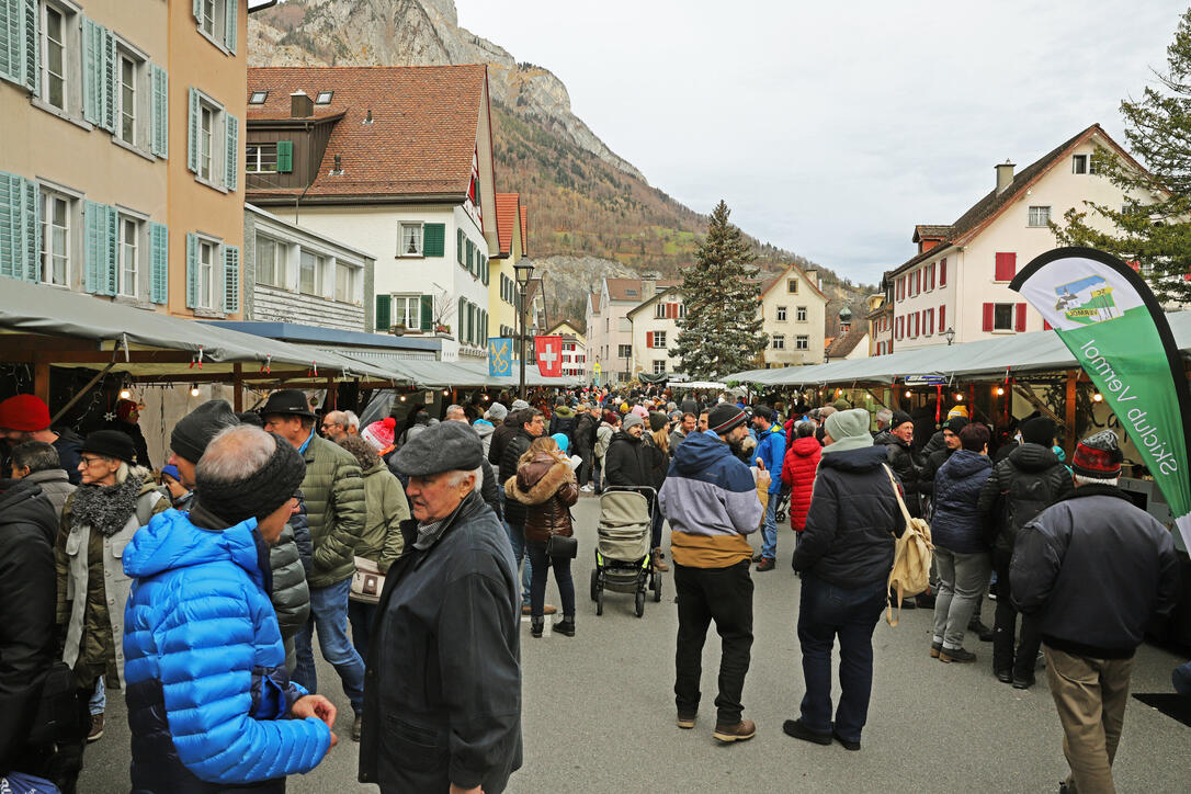 Weihnachtsmarkt in Mels