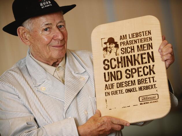 Der Mann mit Hut wird 90 Jahre alt Vaterland online