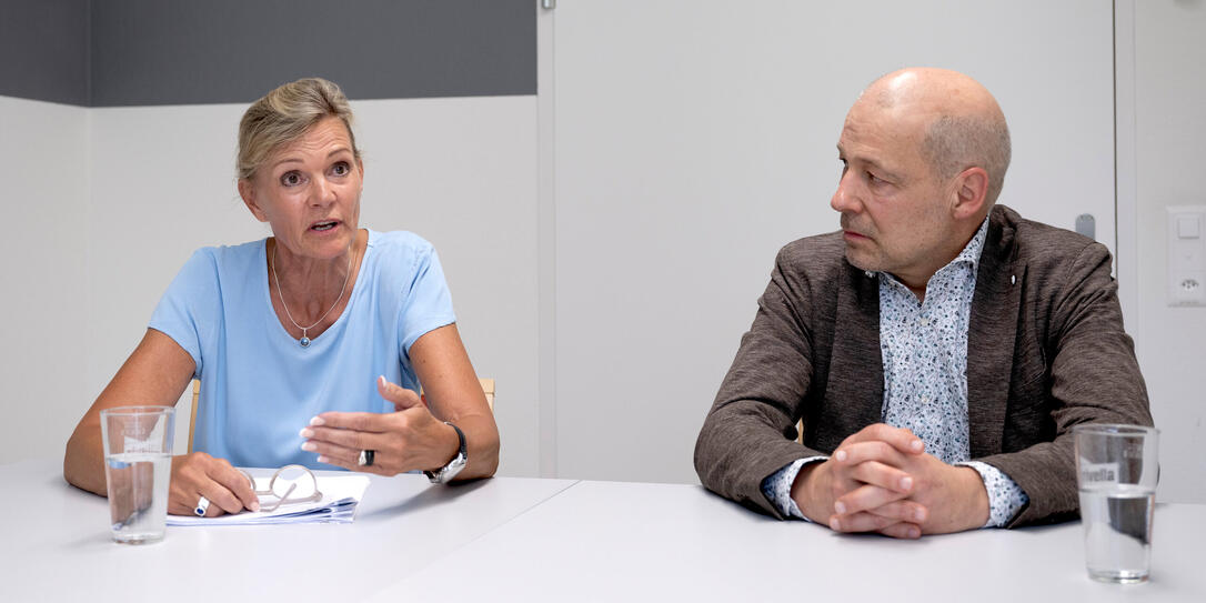 Interview Spitalabstimmung Patrik Oehri und Sandra Copeland