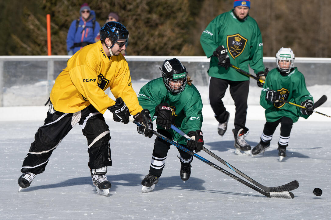 Pond Hockey Turnier in Malbun