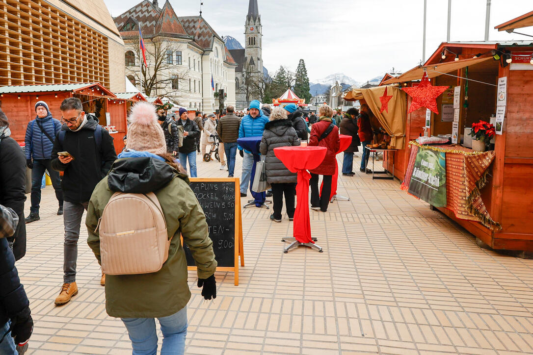 Weihnachtsmarkt, Vaduz, Liechtenstein.