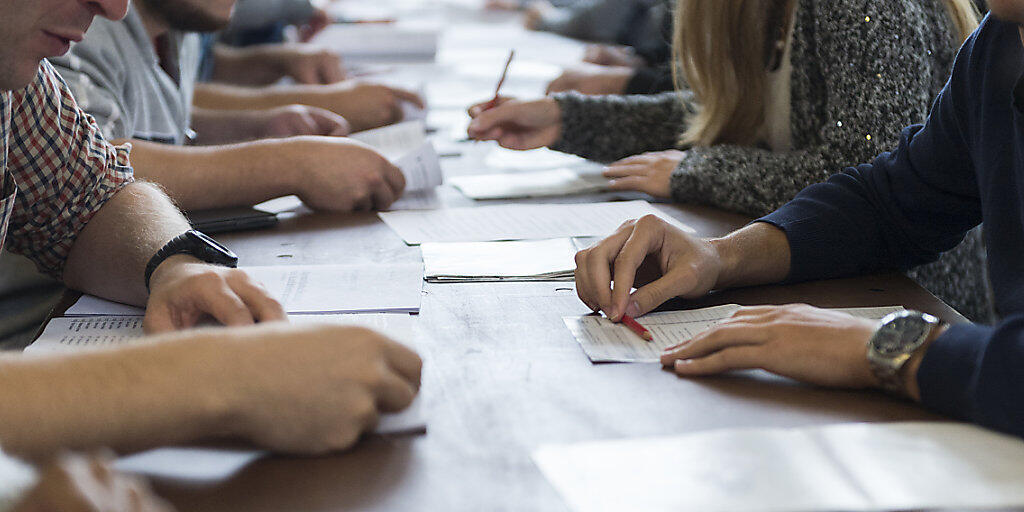 Die SVP und die CVP würden verlieren, die FDP und die Grünen gewinnen und die SP stabil bleiben: Das sagt das Wahlbarometer im Auftrag der SRG für die Wahlen im Herbst 2019 voraus. (Archivbild)