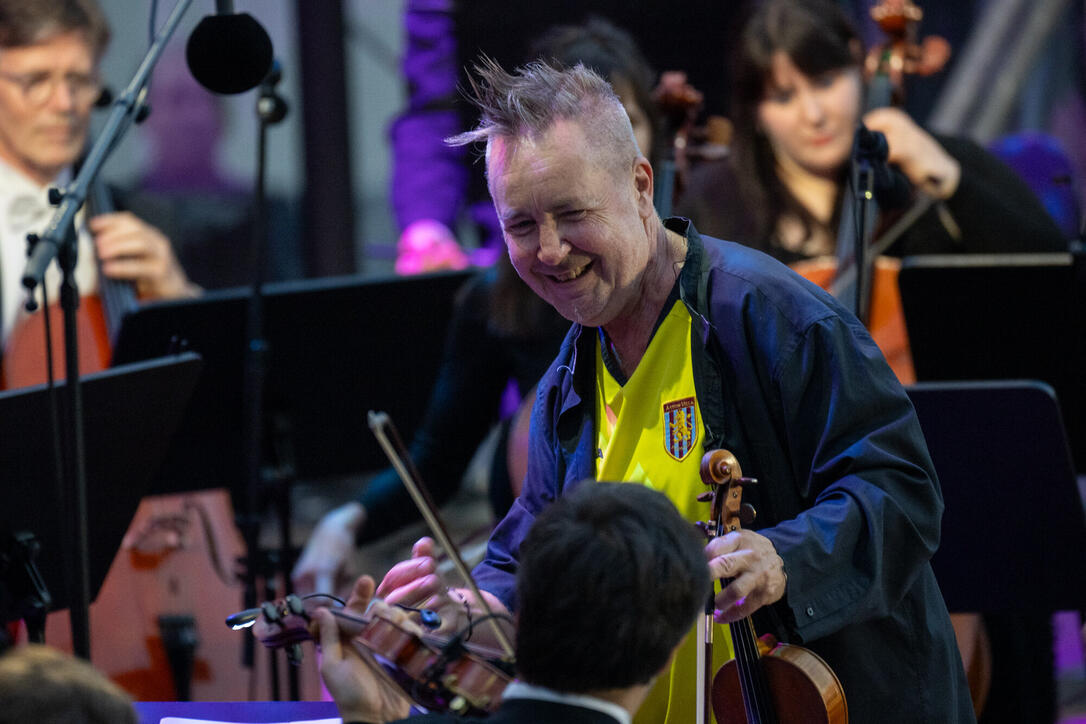 Vaduz Classic mit Nigel Kennedy und Sinfonieorchester Liechtenstein