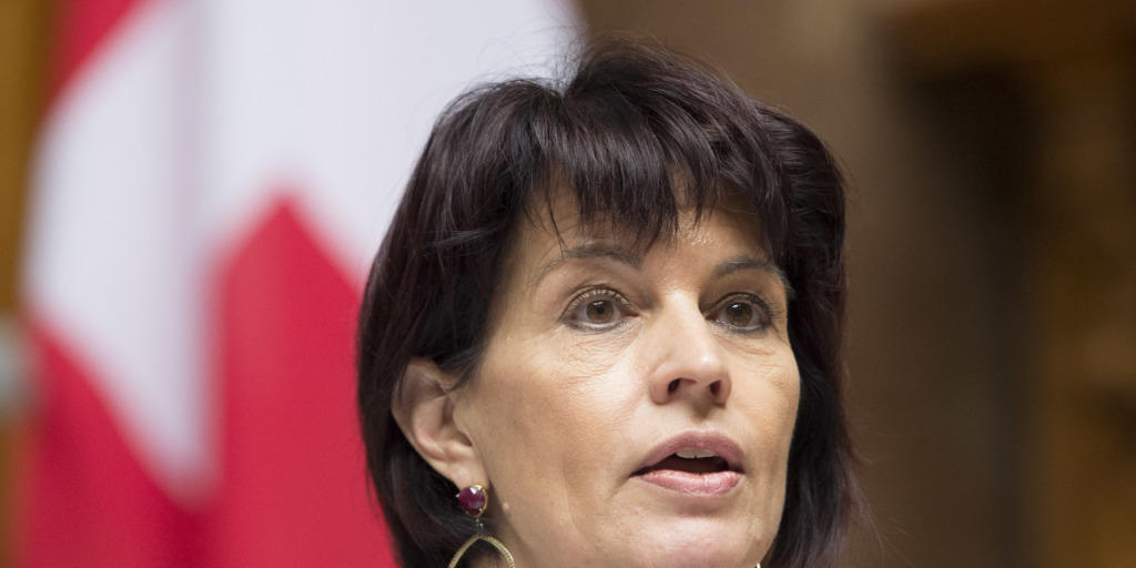 Bundesrätin Doris Leuthard während den Beratungen zur Energiestrategie 2050 im Nationalrat. Sie sprach sich gegen eine Laufzeitbeschränkung für Atomkraftwerke aus.