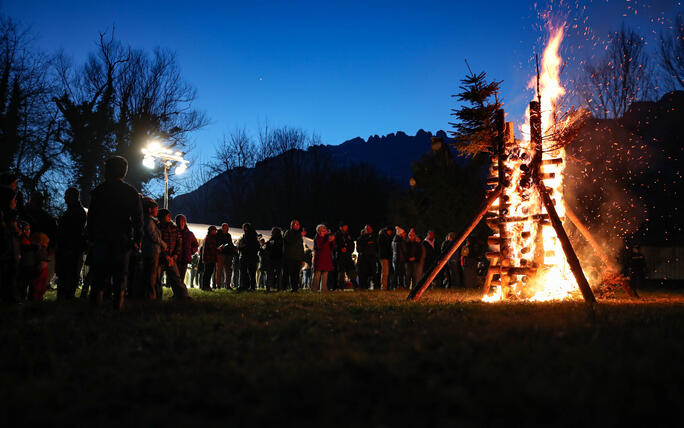 Fackel- und Lampionzug in Gamprin (08.03.2025)