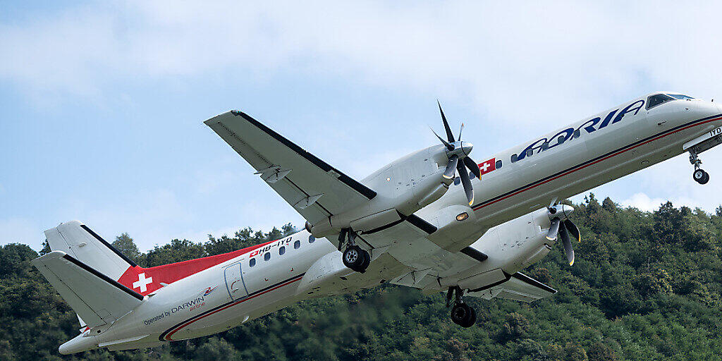 Ein Bild aus vergangenen Tagen: ein Flugzeug der Adria Airways in der Luft (Archivbild).
