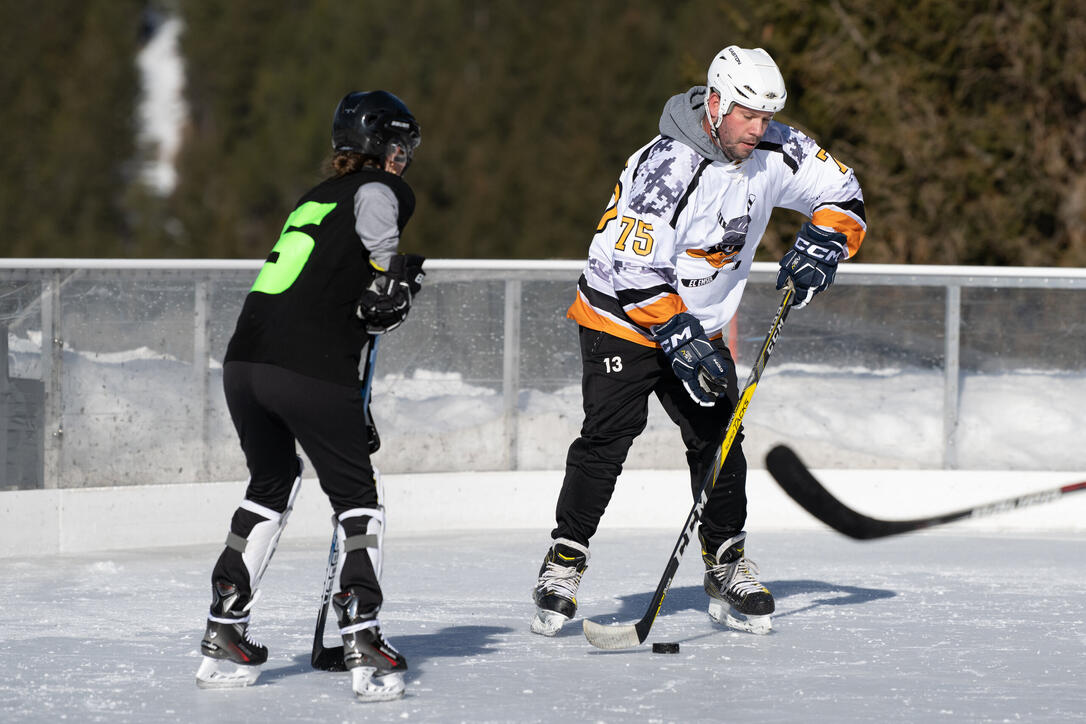 Pond Hockey Turnier in Malbun