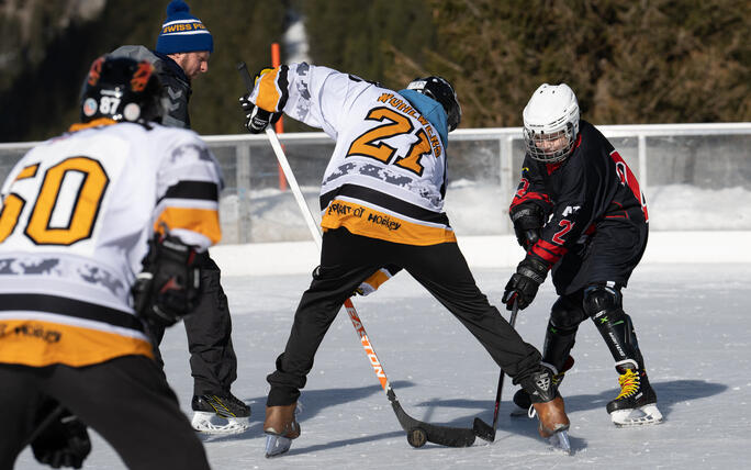 Pond Hockey Turnier in Malbun