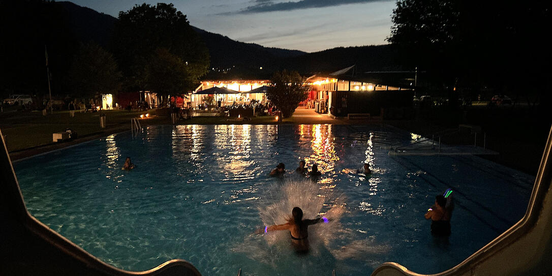 Nachtbaden Freibad Oberriert