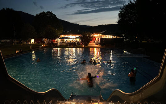 Nachtbaden Freibad Oberriert